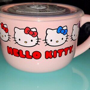 NWT Hello Kitty 24 oz. Ceramic Soup Mug with Pressure Release Lid